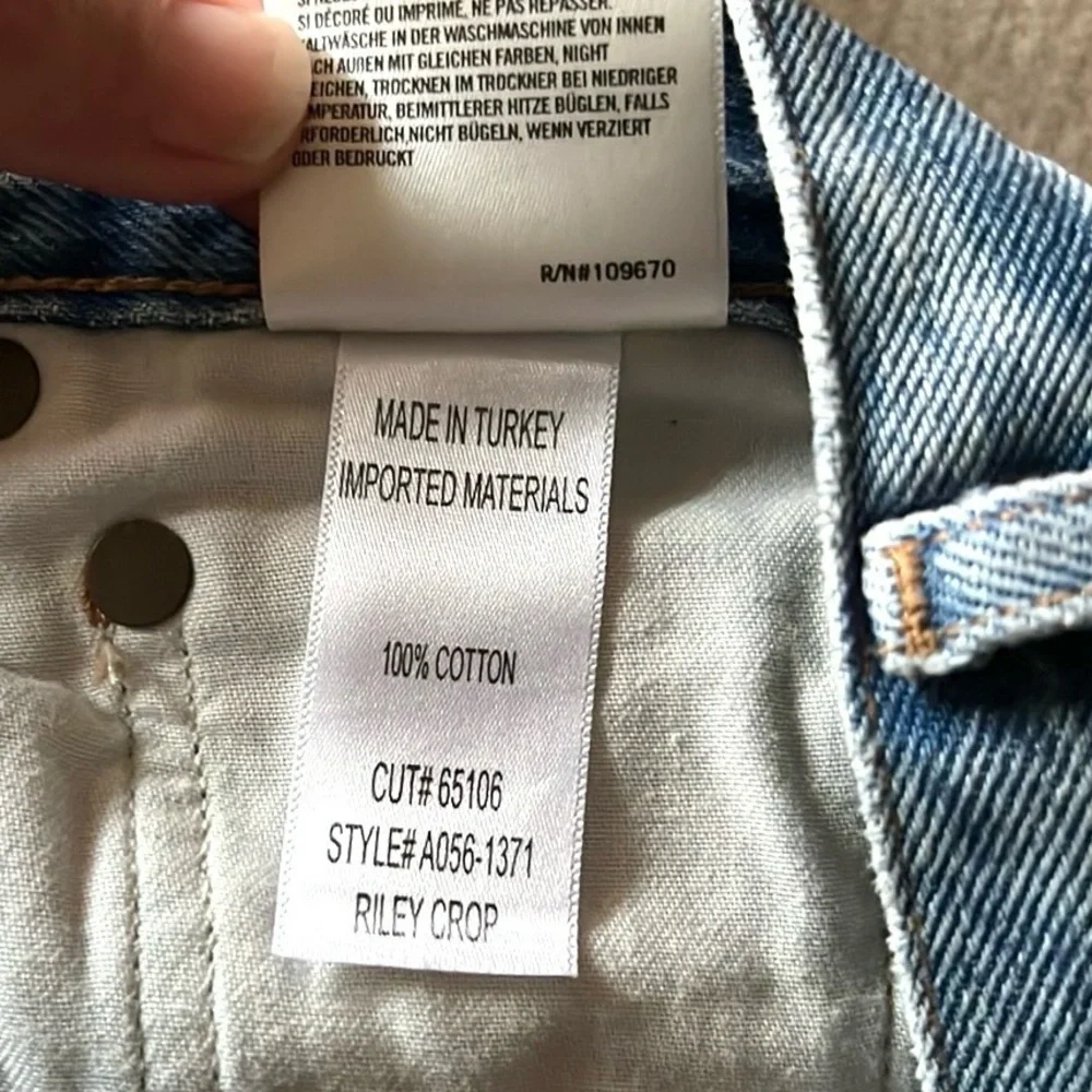 AGOLDE Riley Crop Jeans NWOT - Picture 8 of 11